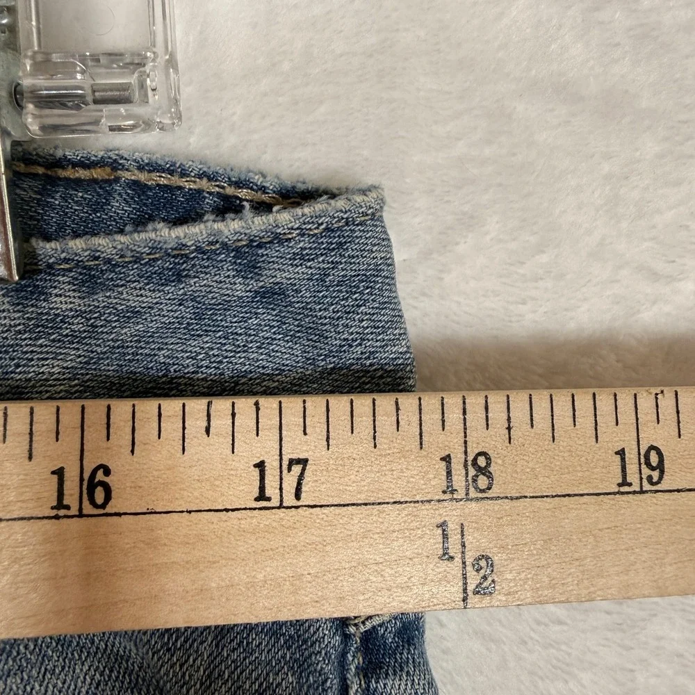 BKE Denim Women Light Wash Distressed Bootcut Jeans Embroidered Y2K Size 31 32